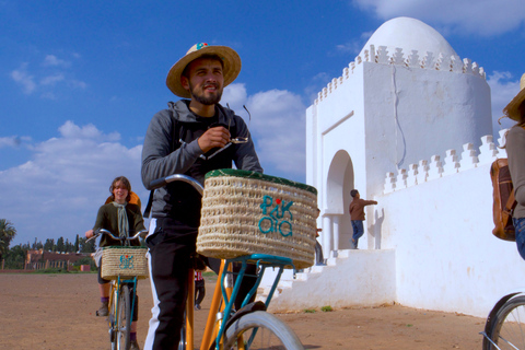 Marrakech: Tour culturale in bicicletta con pasticceria e tèMarrakech: tour culturale in bicicletta con pasticceria e tè