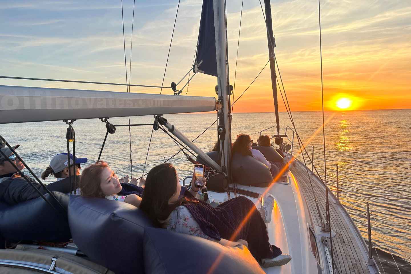 Porto: Charming Sailboat Cruise with Port Wine,Sunset Option