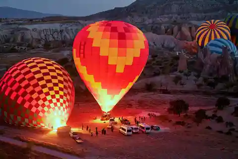 Goreme: Budget Hot Air Balloon Ride over Cappadocia