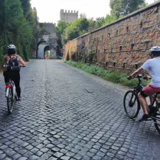 Rome: Appian Way Bike Tour from CIA Airport