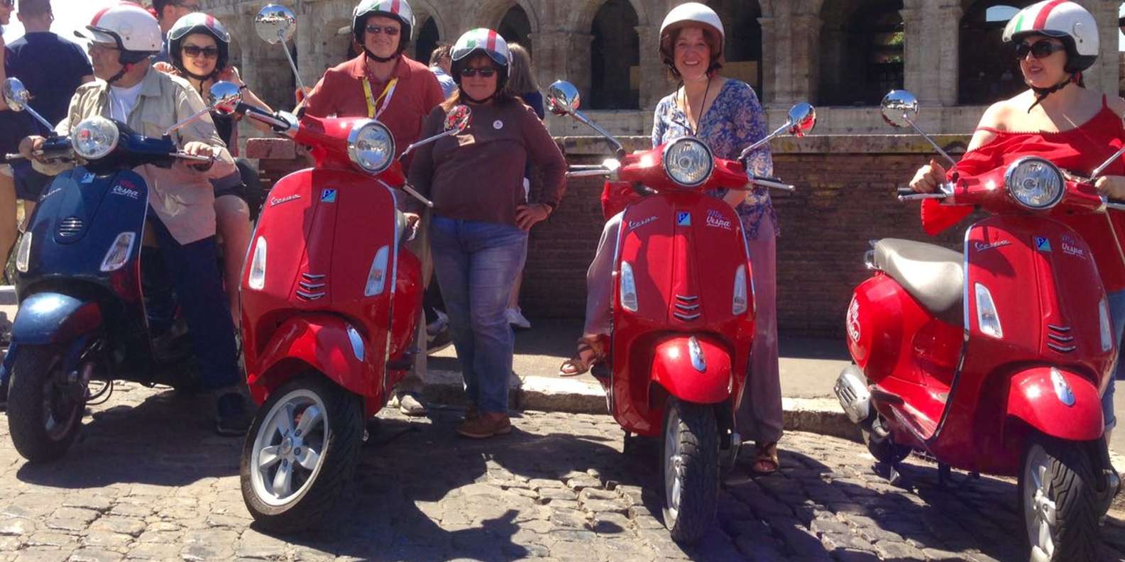 Rome: Vespa Primavera-verhuur voor 24 uur | GetYourGuide