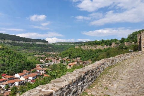 Van Boekarest: privé Basarabovo & Veliko Tarnovo-dagtour