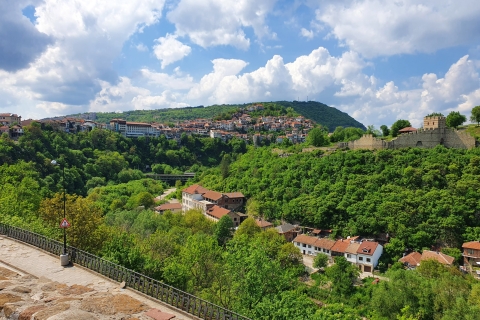Van Boekarest: privé Basarabovo & Veliko Tarnovo-dagtour