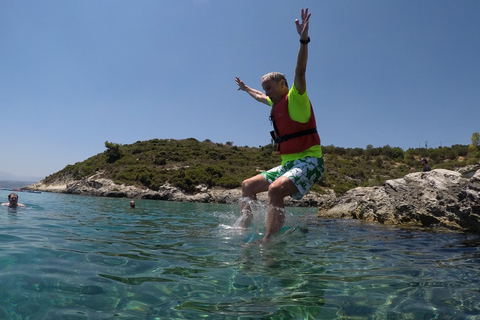 Chania: Stand-Up Paddleboard & Snorkeling en grupo pequeño