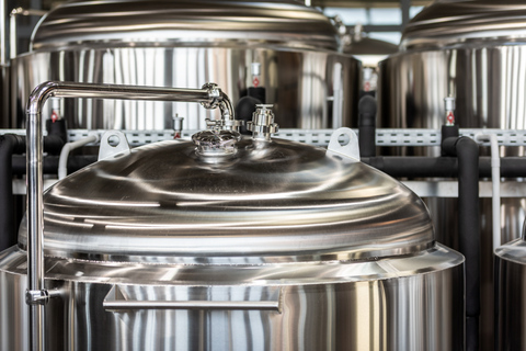 Santorini: wycieczka po browarze z degustacją piwa i opcjonalnym posiłkiemZwiedzanie browaru z degustacją piwa