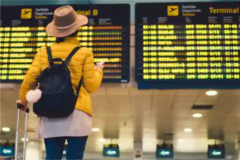 Surabaya: Private 1-Way Transfer to/from SUB Airport