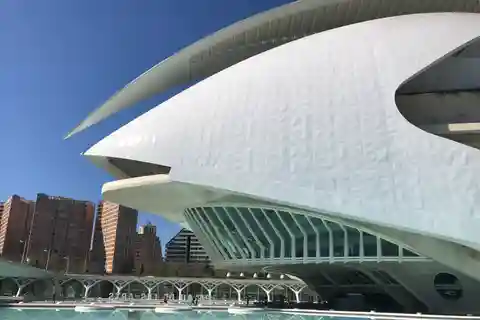 Valencia: Grote stadsrondleiding op de fiets, E-bike of E-Step