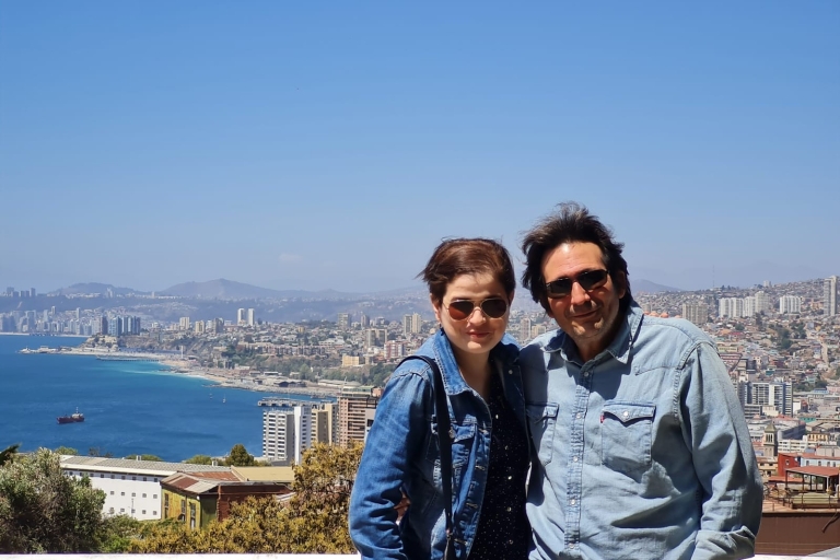 Santiago: Valparaiso, Viña del Mar, & Casablanca Valley Tour