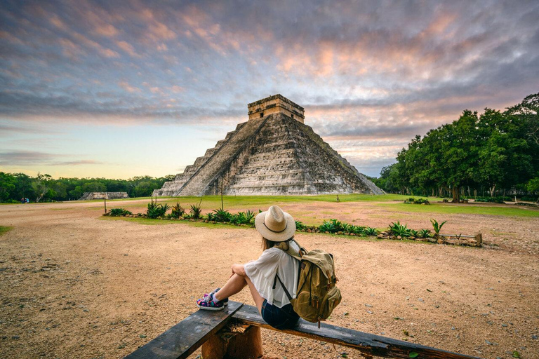 Private tours small group of 08 people to chichen itza