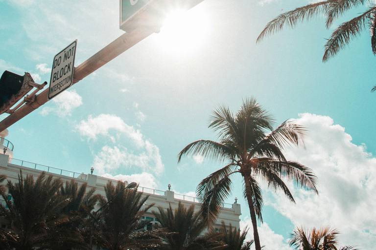 Top 10 South Beach Highlights Tour - Lincoln Road & Espanola