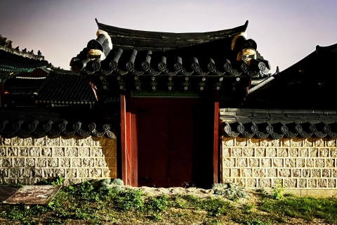 Seoul: Dark Side of the City en Ghost Stories Walking TourWeekend - Introtour (Anguk Station, afrit 2)