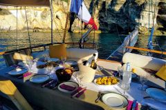 Saint Florent: Kreuzfahrt bei Sonnenuntergang mit Abendessen