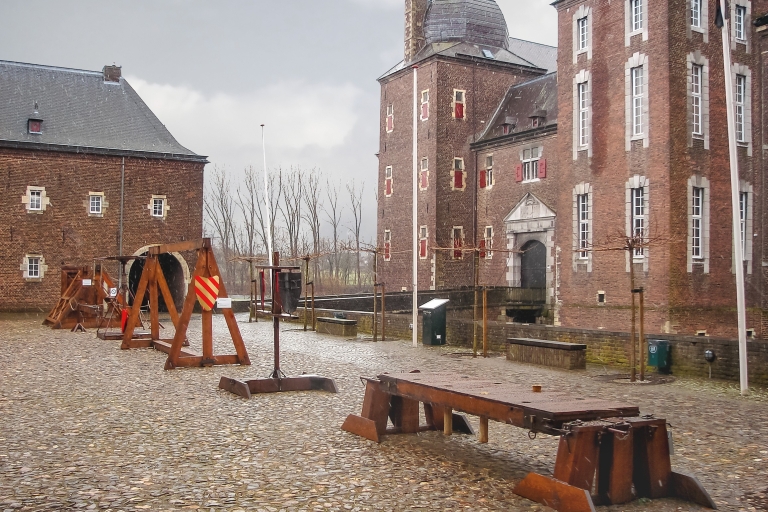 Z Kolonii: prywatna wycieczka po zamku Hoensbroek z odbiorem
