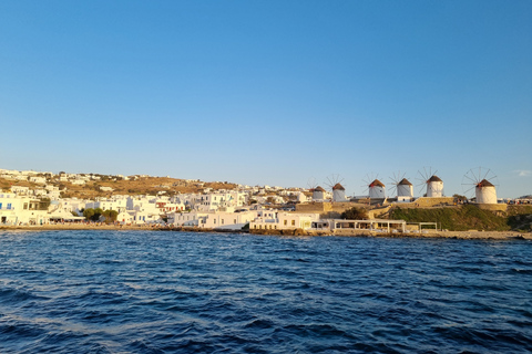 Mykonos: Cruzeiro Semi-Prive no Egeu ao pôr do sol com lanche MykonianCRUZEIRO SEMI-PRIVADO AO PÔR-DO-SOL NO MAR EGEU COM TRASLADO