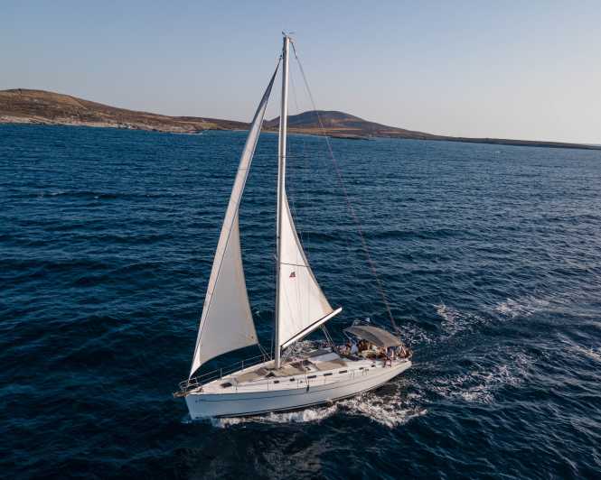 Mykonos: Navegación semiprivada a Delos y Rhenia con almuerzo
