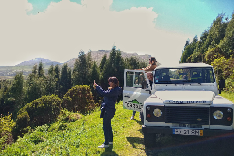 Excursión en jeep de 1 día por la isla de Pico - Azores.Excursión de 1 día en jeep por la isla de Pico - Azores
