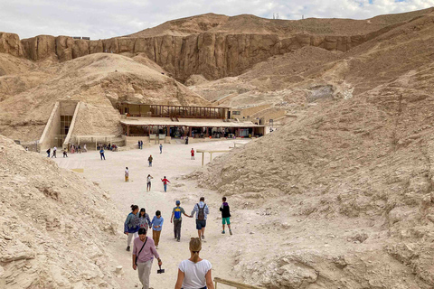 Vanaf Hurghada: Koningen Vallei, Hatshepsut, Karnak en lunchGedeelde tour zonder toegangsprijzen