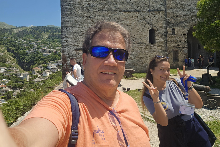 Sarandë/Ksamil: Tour Gjirokaster,Blue Eye & Lekursi Castle