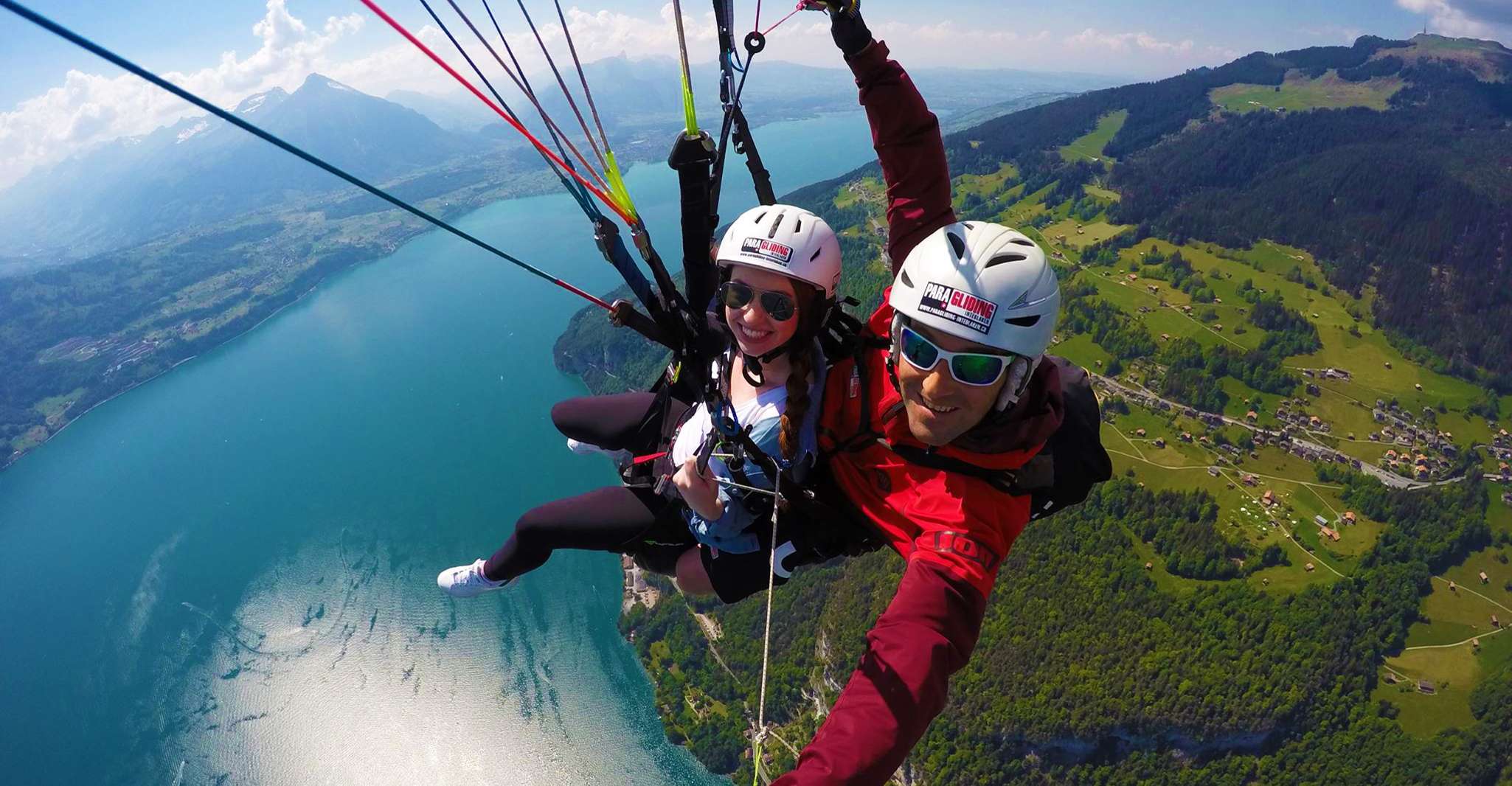 Zurich, Day trip to Interlaken incl. tandem paragliding - Housity