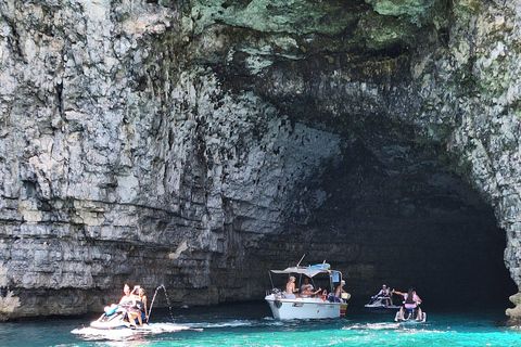 Malta: Passeio de barco privado a Comino e à Lagoa Azul