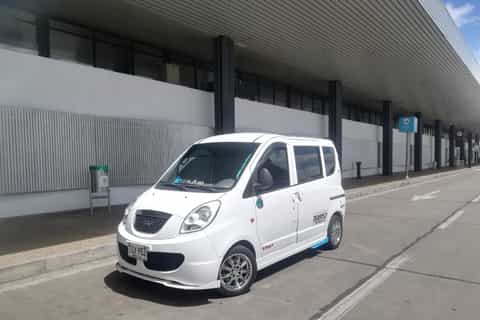 Bogota: 1-Way Private Transfer from/to El Dorado Airport