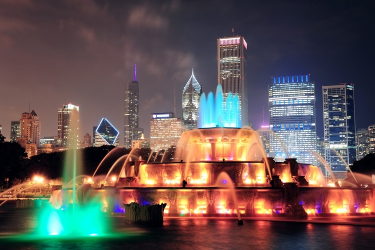 Chicago: Geisterjagd Stadt Erkundung SpielChicago: Selbstgesteuertes Erkundungsspiel "Haunted City Clues