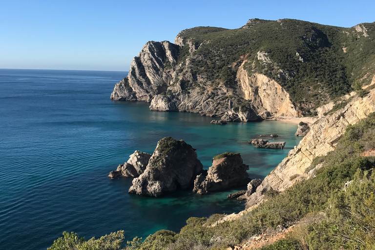 Da Lisbona: Tour per piccoli gruppi in kayak del parco di ArrabidaTour con trasporto da Lisbona