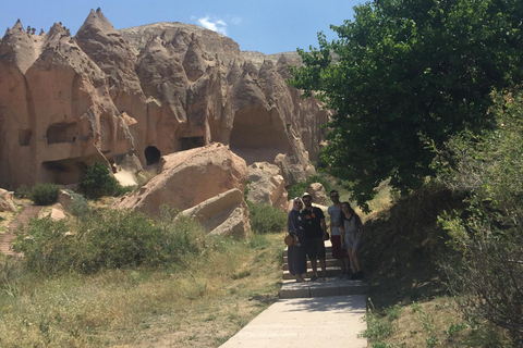 Cappadocië: 1-nacht 2-daagse hoogtepunten tour per auto en wandeling