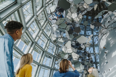 Barcelone : Le belvédère de la Torre Glories - Billet coupe-fileBillet avec accès à la sculpture Cloud Cities