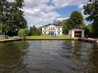 4 Stunden Private Romantische Flussbootfahrt mit Wein - Hizvo