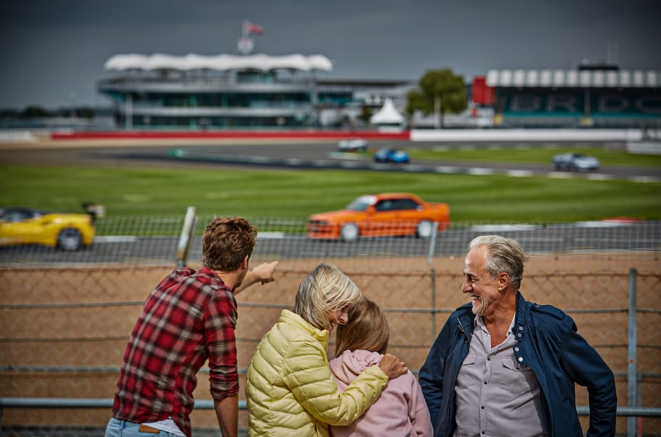 Have your photo taken with the - Silverstone Museum