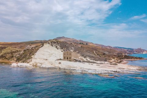 Agrigento: Escursione in Barca alla Riserva Naturale di Punta Bianca