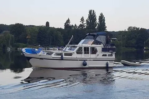4h Unvergessliche Tour mit Skipper, "Sieben-Seen-Kreuzfahrt"