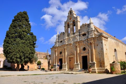 Crete: Rethymno Guided Bike Tour & Monastery of Arkadi