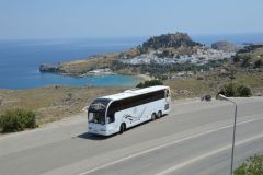 Fra Rhodos: Dagstur med bus til Lindos og fritid til at udforske