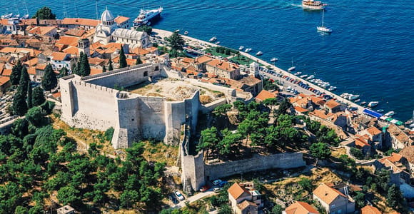 Brač: Privater Flug über die Kornaten