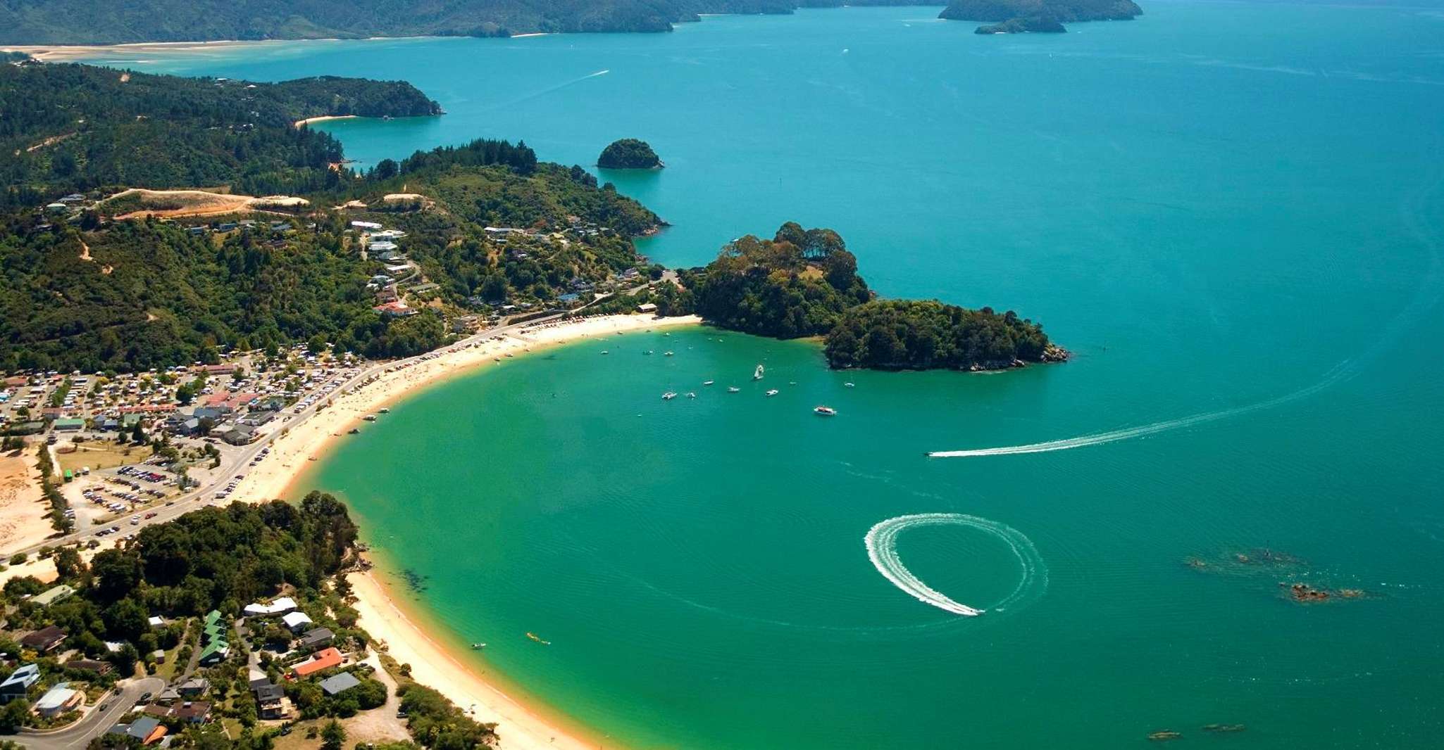 Nelson, Abel Tasman Cruise-Fly Day Tour - Housity