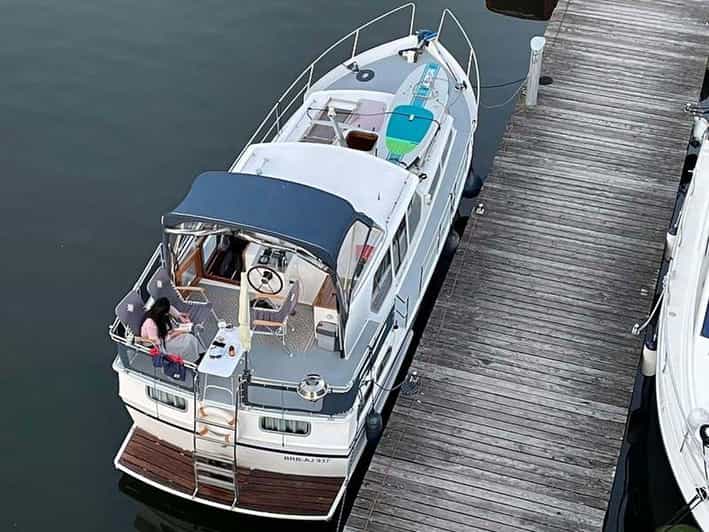 8h: Private Potsdam Islands Sightseeing Boat Cruise