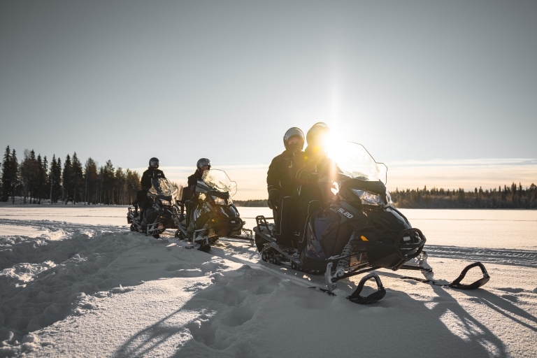 Rovaniemi: Sunrise Electric Snowmobile Tour with Snacks