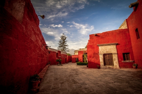 Arequipa : visite de la ville et monastère de Santa CatalinaArequipa : Visite guidée de la ville et du monastère de Santa Catalina