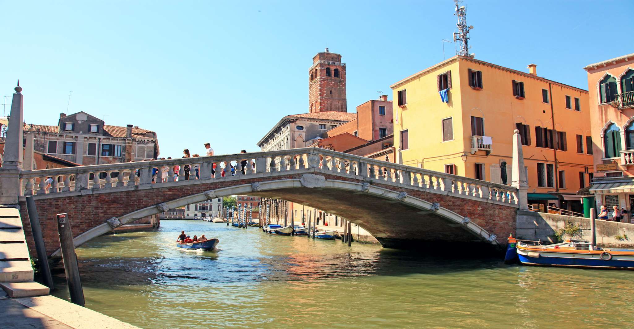 Ravenna Port, Transfer to Venice with Tour and Gondola Ride - Hizvo