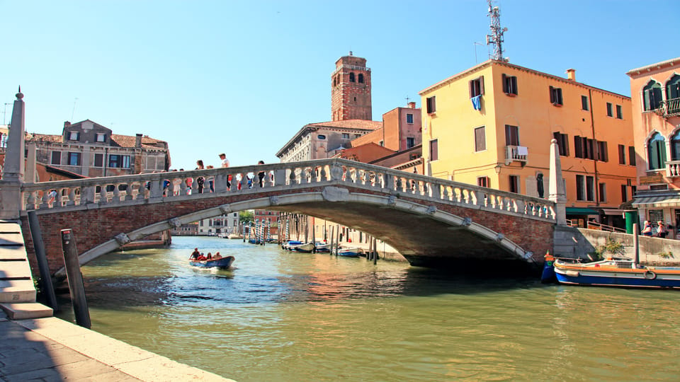 Cruzeiros para Veneza (Ravena), Itália