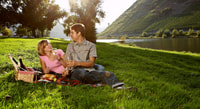 Mosel, Bike and Boat Tour with Picnic and Wine Tasting - Housity