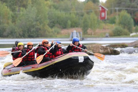 Jyväskylä or Laukaa: Kuusaa River Rafting Tour with Pickup
