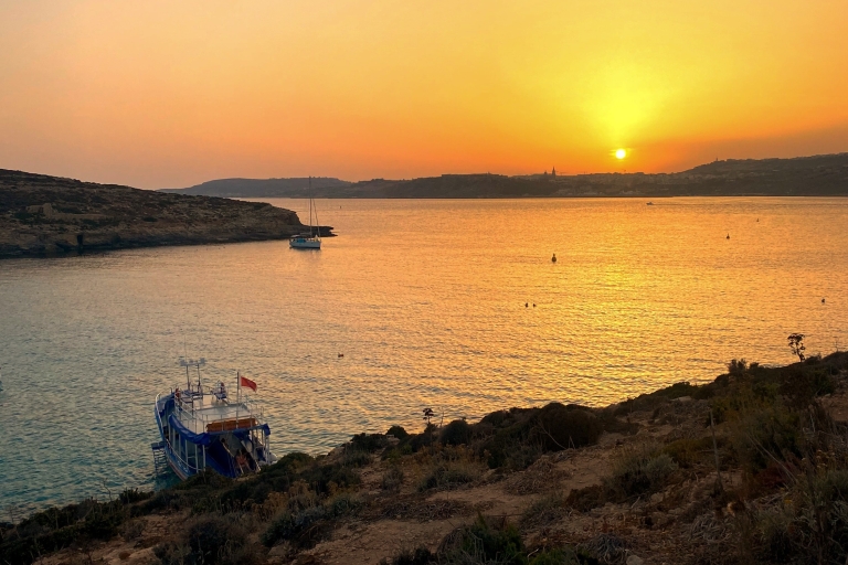 Von Malta aus: Sonnenuntergangskreuzfahrt in der Blauen Lagune