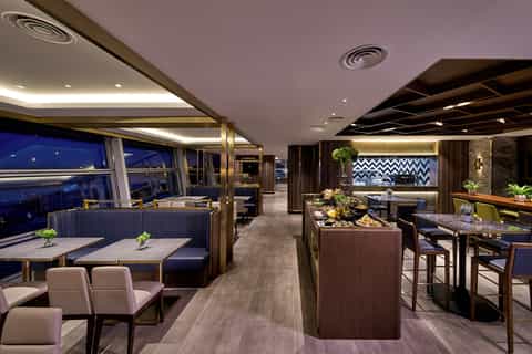 KUL Международный аэропорт Куала-Лумпур: Premium Lounge