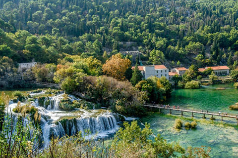 Chutes d&#039;eau de Krka : visite privée avec dégustation de vin et désert