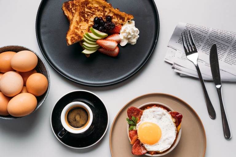 Sydney Airport (SYD): Lounge Access with Food and Drinks Skyteam Lounge for 6 Hours