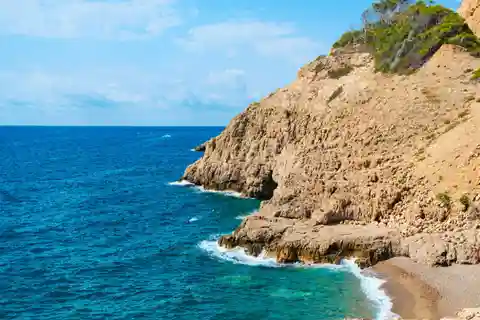 Hospitalet: Cruise and Snorkeling in Llop Mari Cave