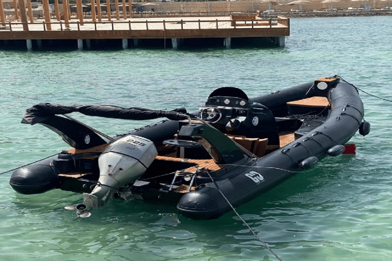 Îles Giftoun : transfert en hors bord et prise en chargeSortie avec prise en charge à Hurghada